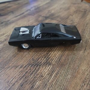 Jada Toys Diecast 1970 Dodge Charger